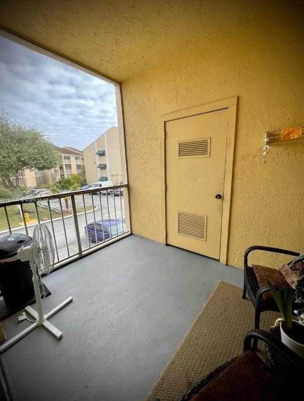 Small Image of 15320 SOUTH WEST 106TH TER #1108, Miami Number 17