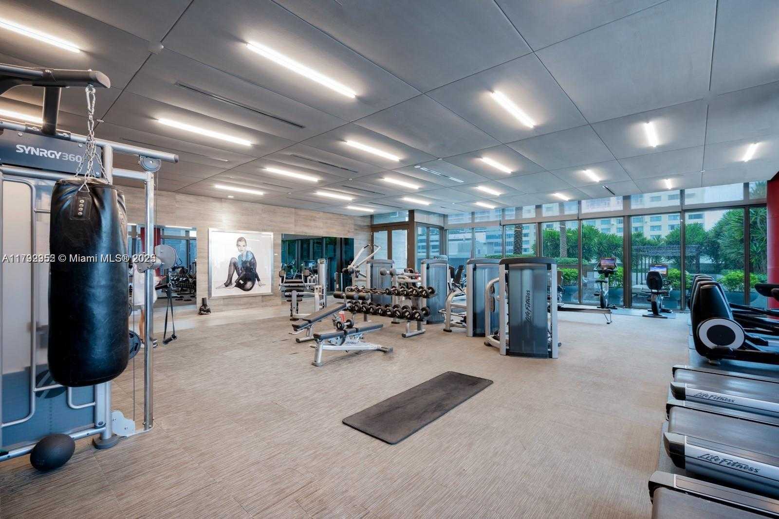 Small Image of 1080 BRICKELL AVE #2504, Miami Number 20