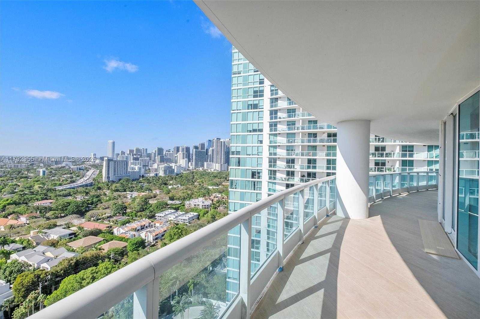 Small Image of 2127 BRICKELL AVE #2704, Miami Number 23