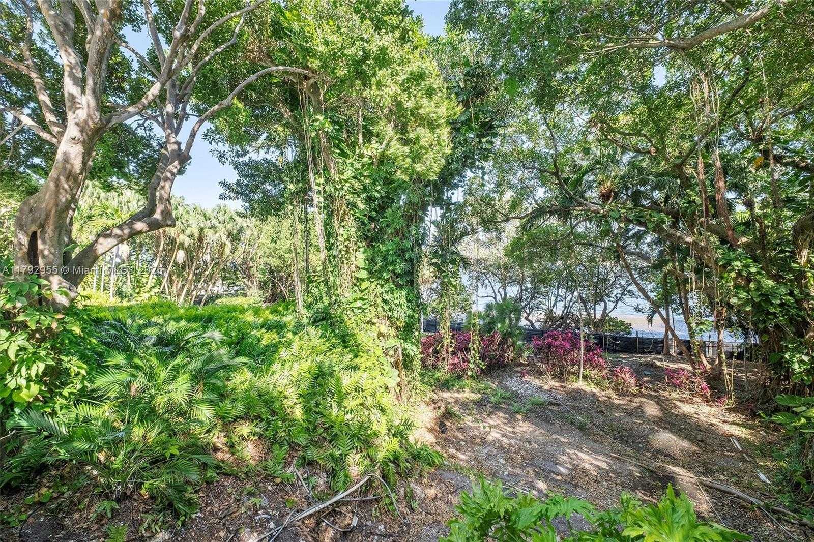 Small Image of 2127 BRICKELL AVE #2704, Miami Number 45