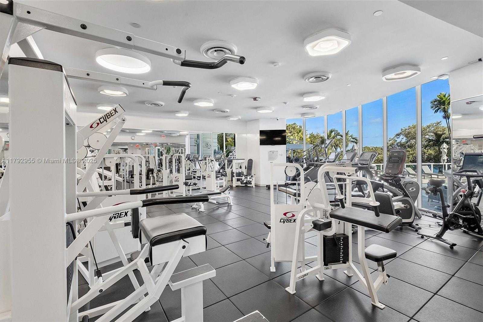 Small Image of 2127 BRICKELL AVE #2704, Miami Number 48