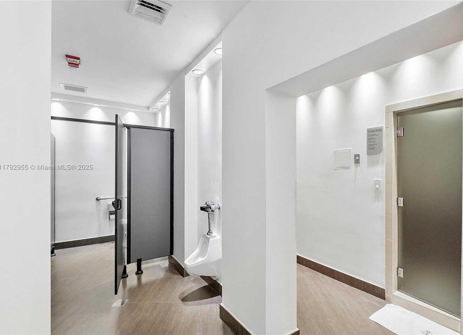 Small Image of 2127 BRICKELL AVE #2704, Miami Number 50