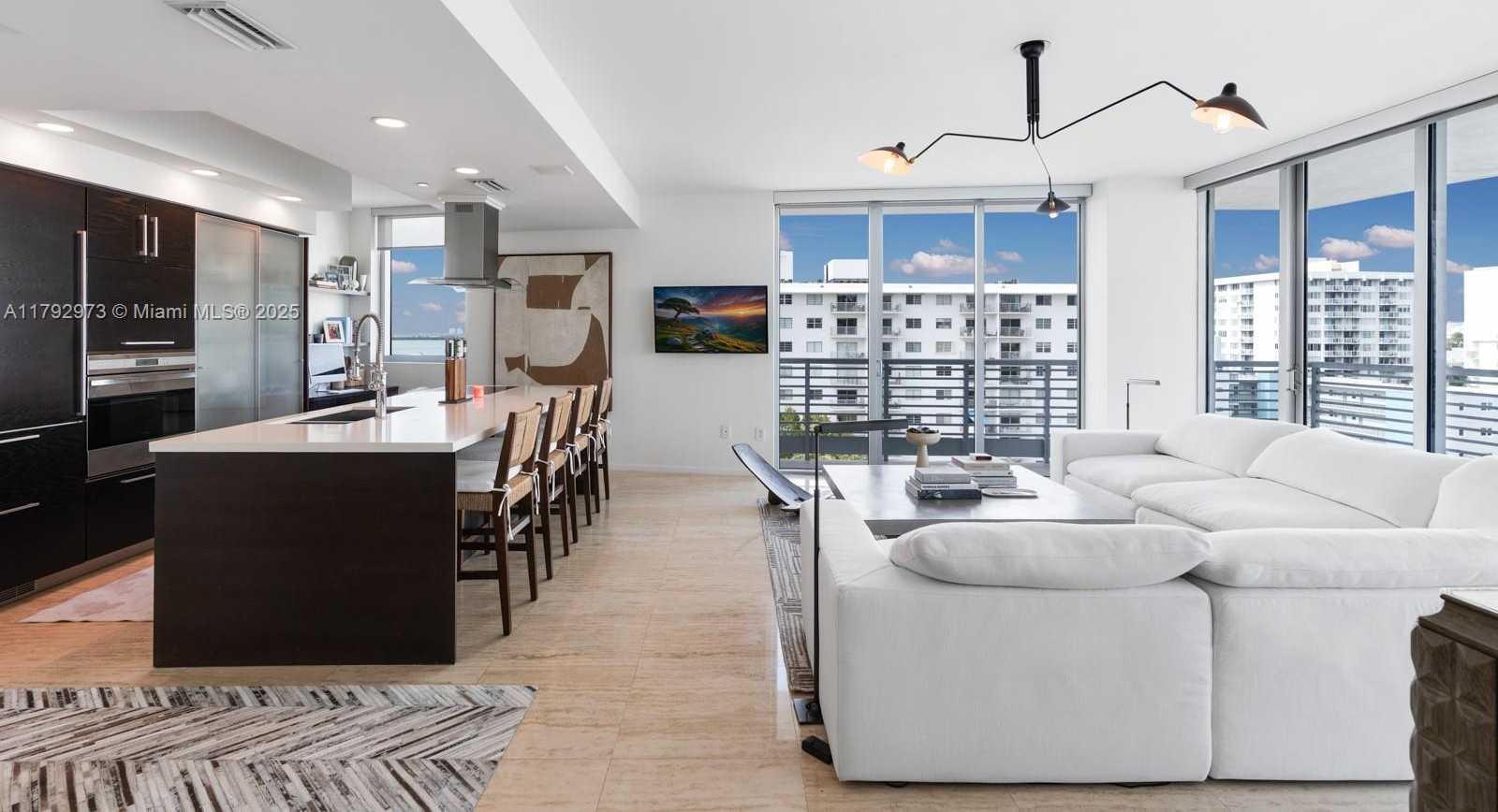 Small Image of 1445 16TH ST #805, Miami Beach Number 3