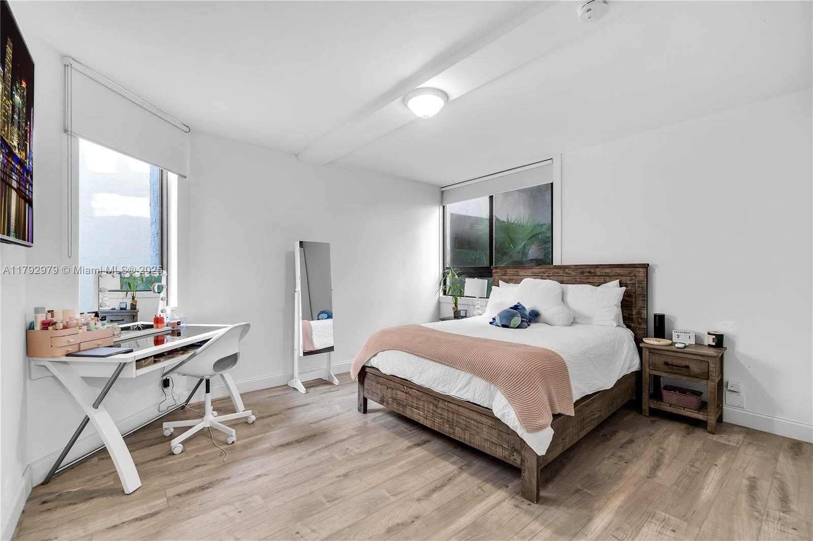 Small Image of 121 CRANDON BLVD #256, Key Biscayne Number 13