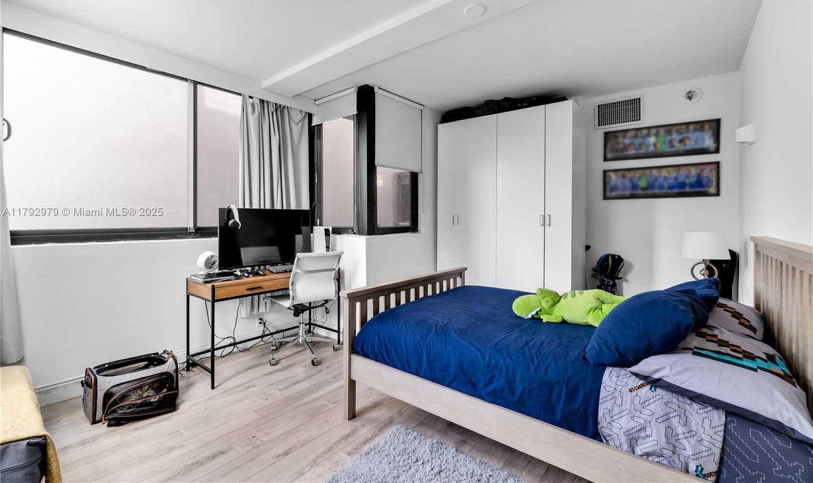 Small Image of 121 CRANDON BLVD #256, Key Biscayne Number 24
