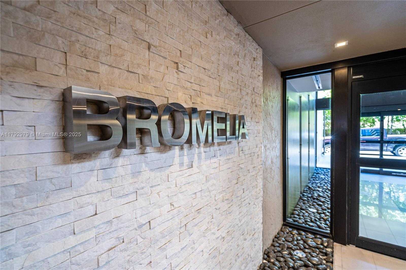 Small Image of 121 CRANDON BLVD #256, Key Biscayne Number 30