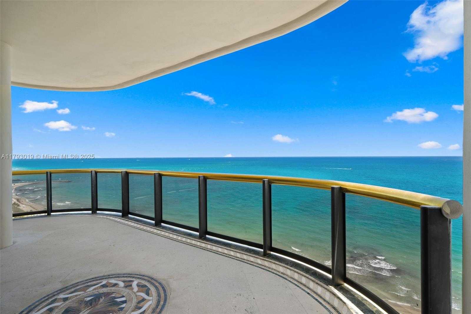 Small Image of 9999 COLLINS AVE #PH3D, Bal Harbour Number 12