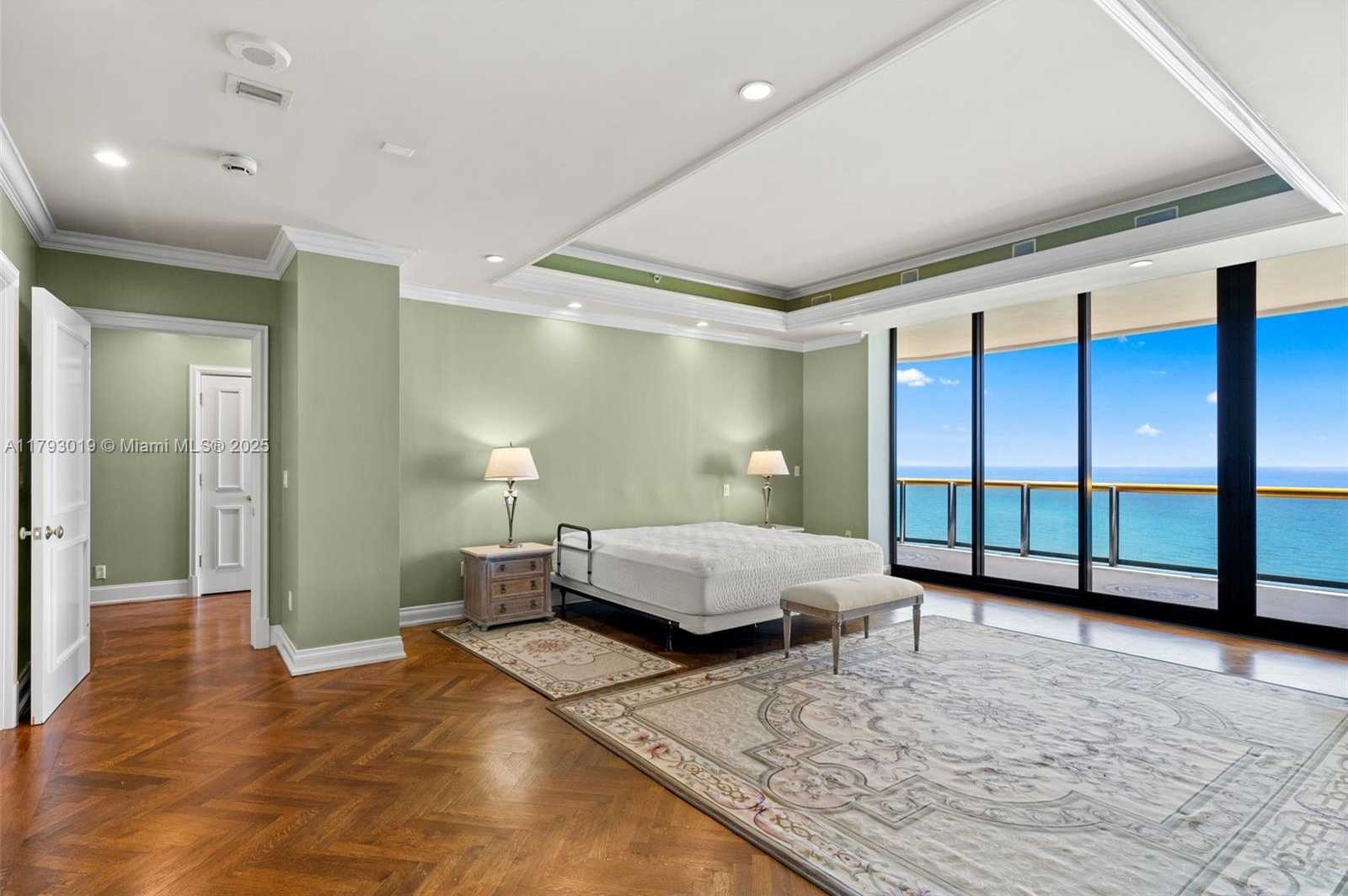 Small Image of 9999 COLLINS AVE #PH3D, Bal Harbour Number 22