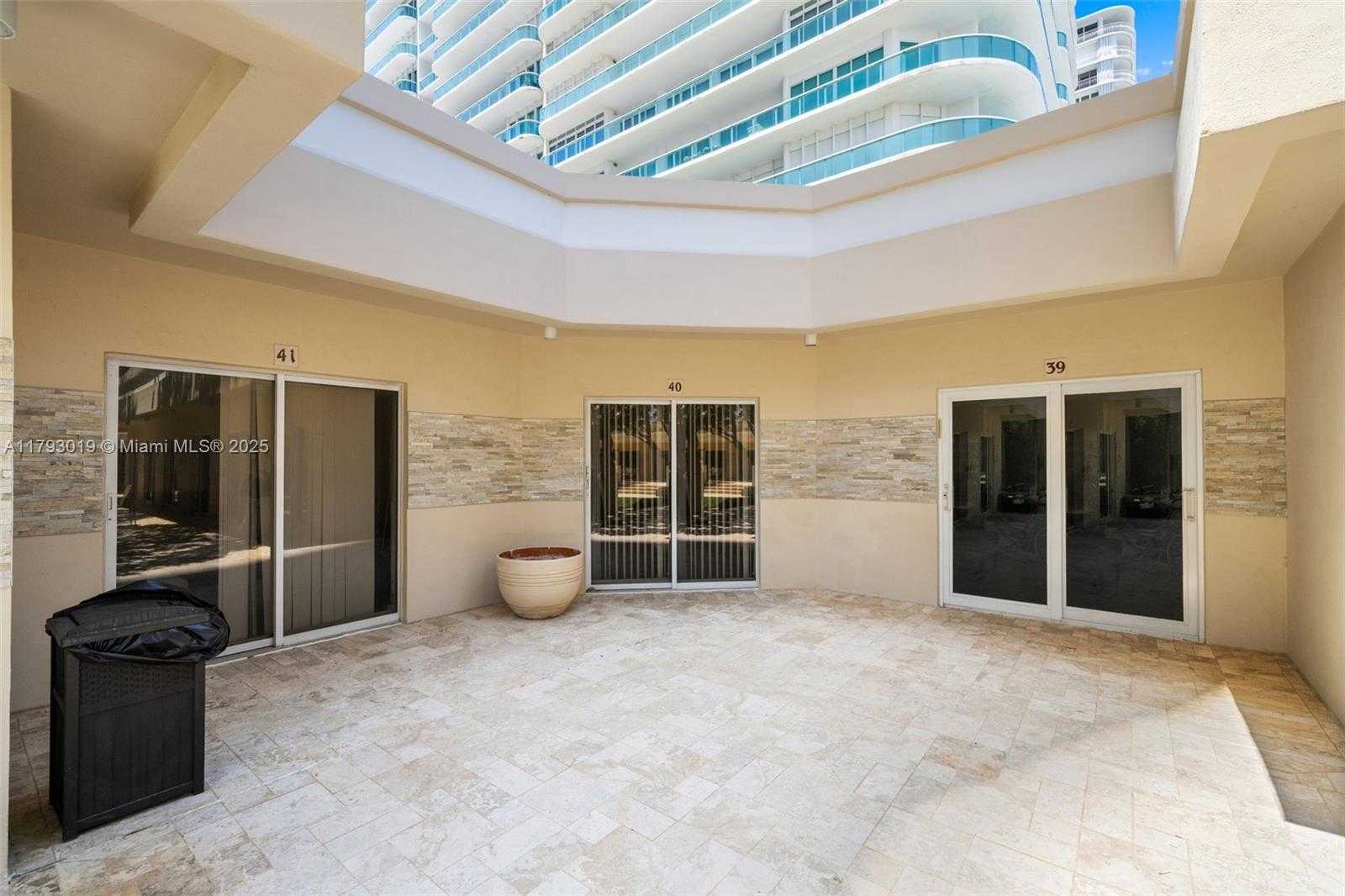 Small Image of 9999 COLLINS AVE #PH3D, Bal Harbour Number 51