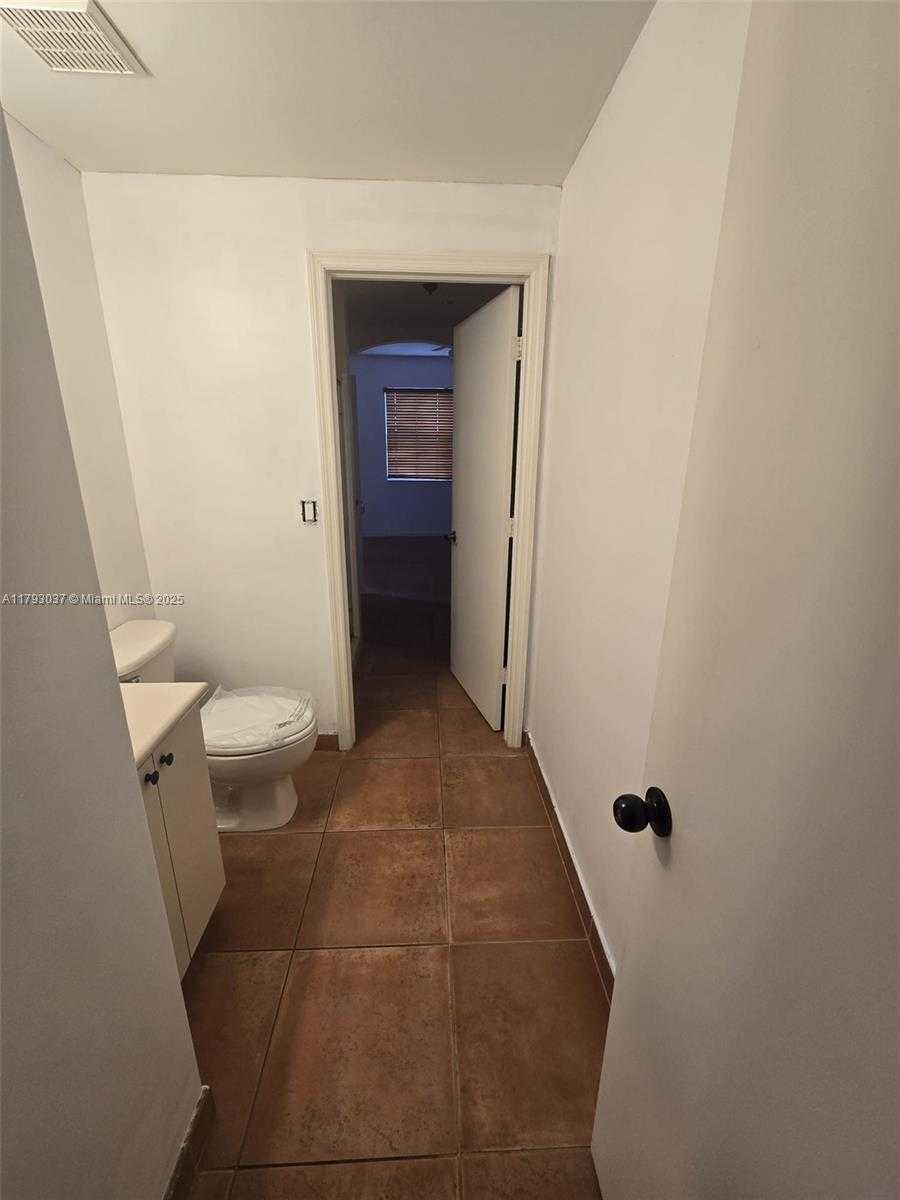 Small Image of 6520 NORTH WEST 114TH AVE #1637, Doral Number 18