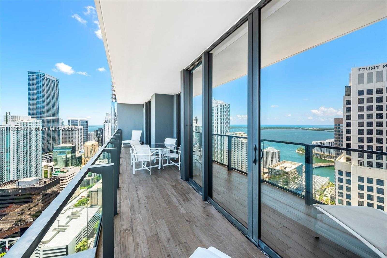 Small Image of 68 SOUTH EAST 6TH ST #3703, Miami Number 19