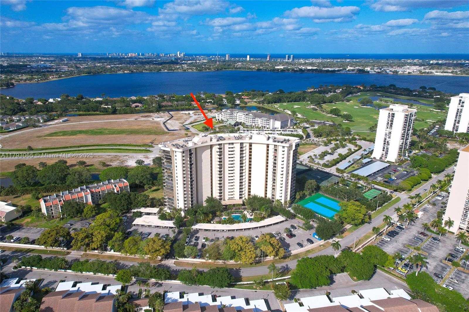 Small Image of 2450 PRESIDENTIAL WAY #1607, West Palm Beach Number 42