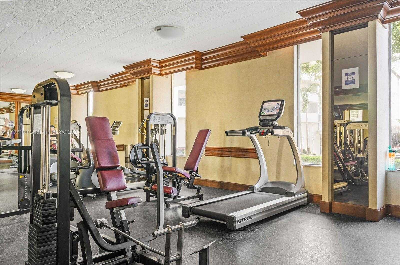 Small Image of 5 ISLAND AVENUE #15A, Miami Beach Number 13