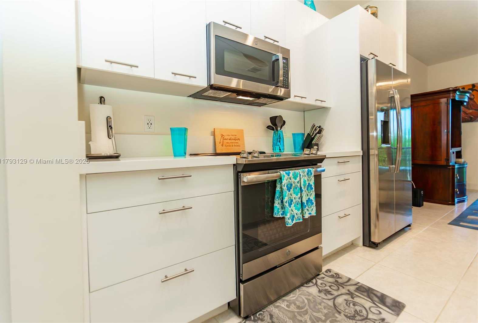 Small Image of 8175 NORTH WEST 104TH AVE #25, Doral Number 16