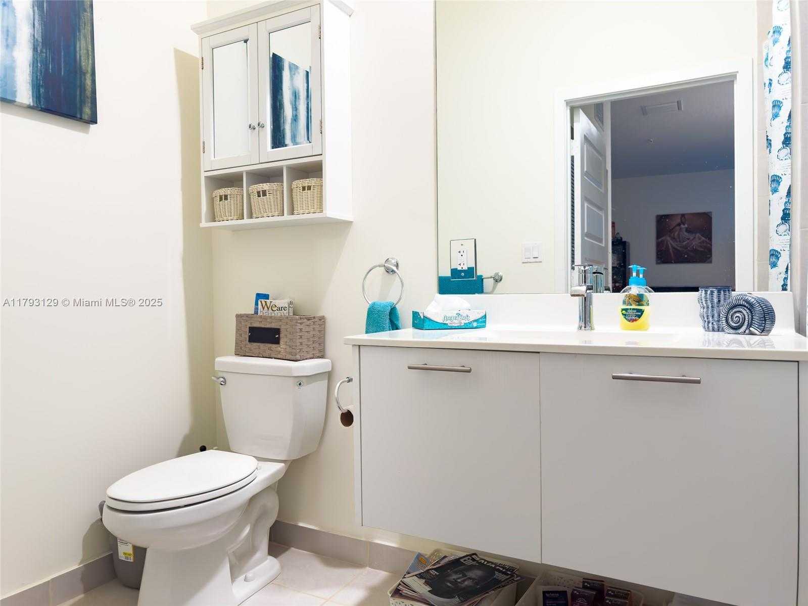 Small Image of 8175 NORTH WEST 104TH AVE #25, Doral Number 27