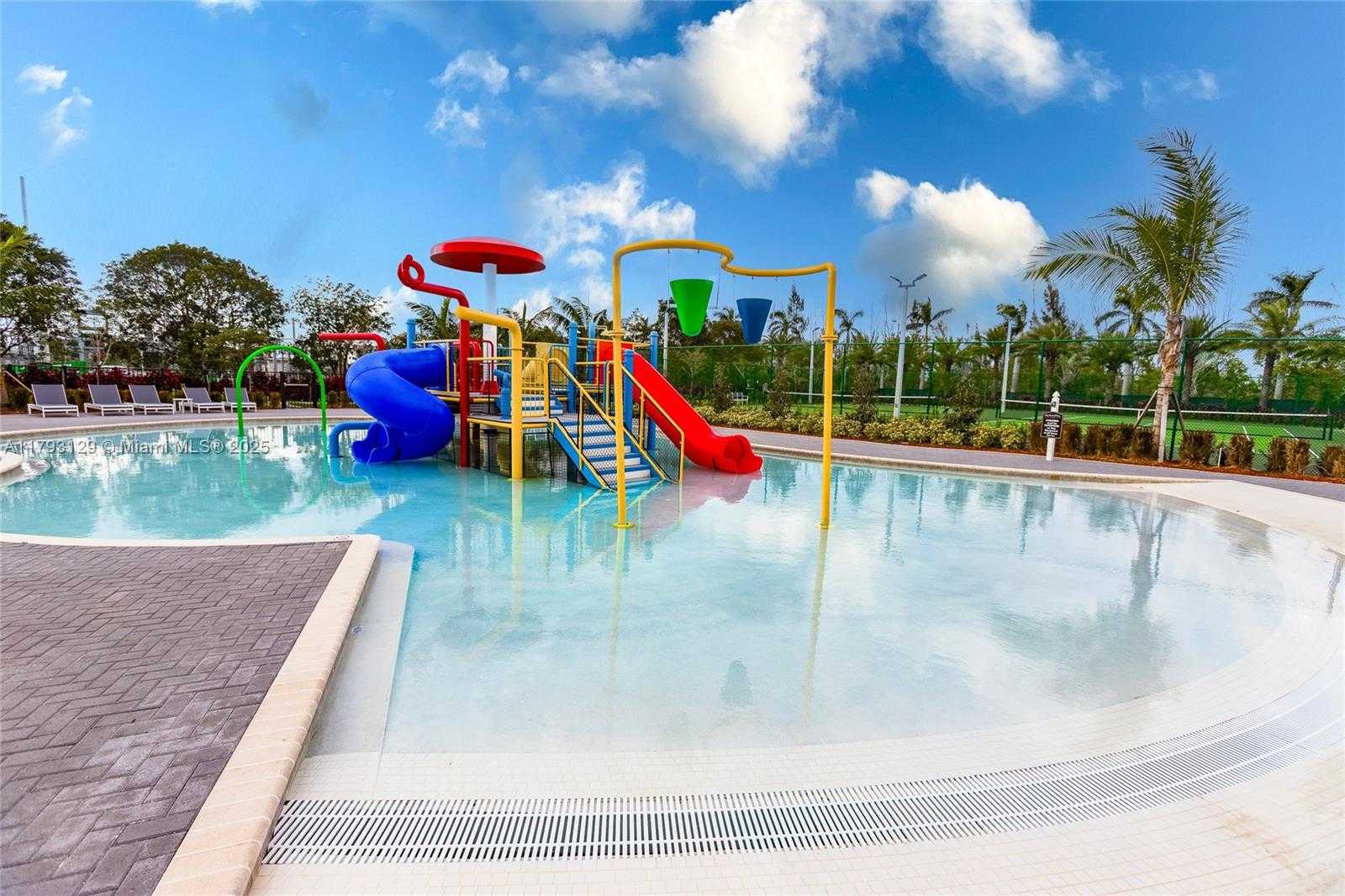 Small Image of 8175 NORTH WEST 104TH AVE #25, Doral Number 36