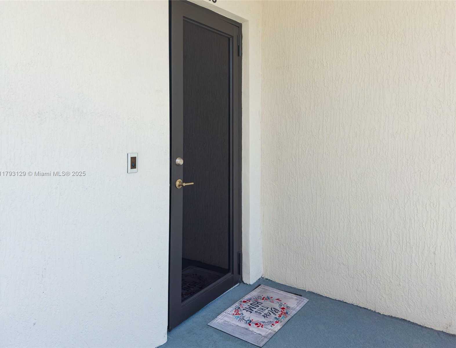 Small Image of 8175 NORTH WEST 104TH AVE #25, Doral Number 6