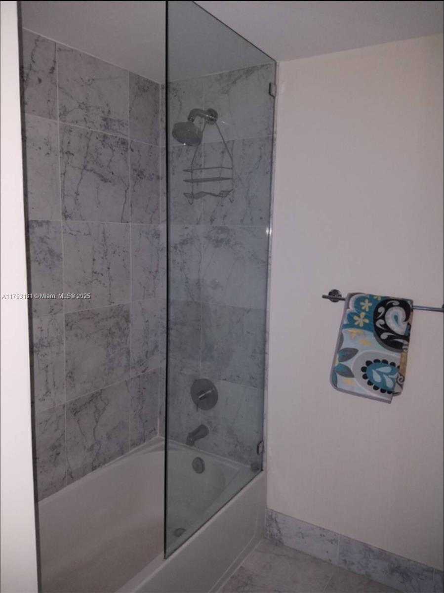 Small Image of 253 #3105, Miami Number 27
