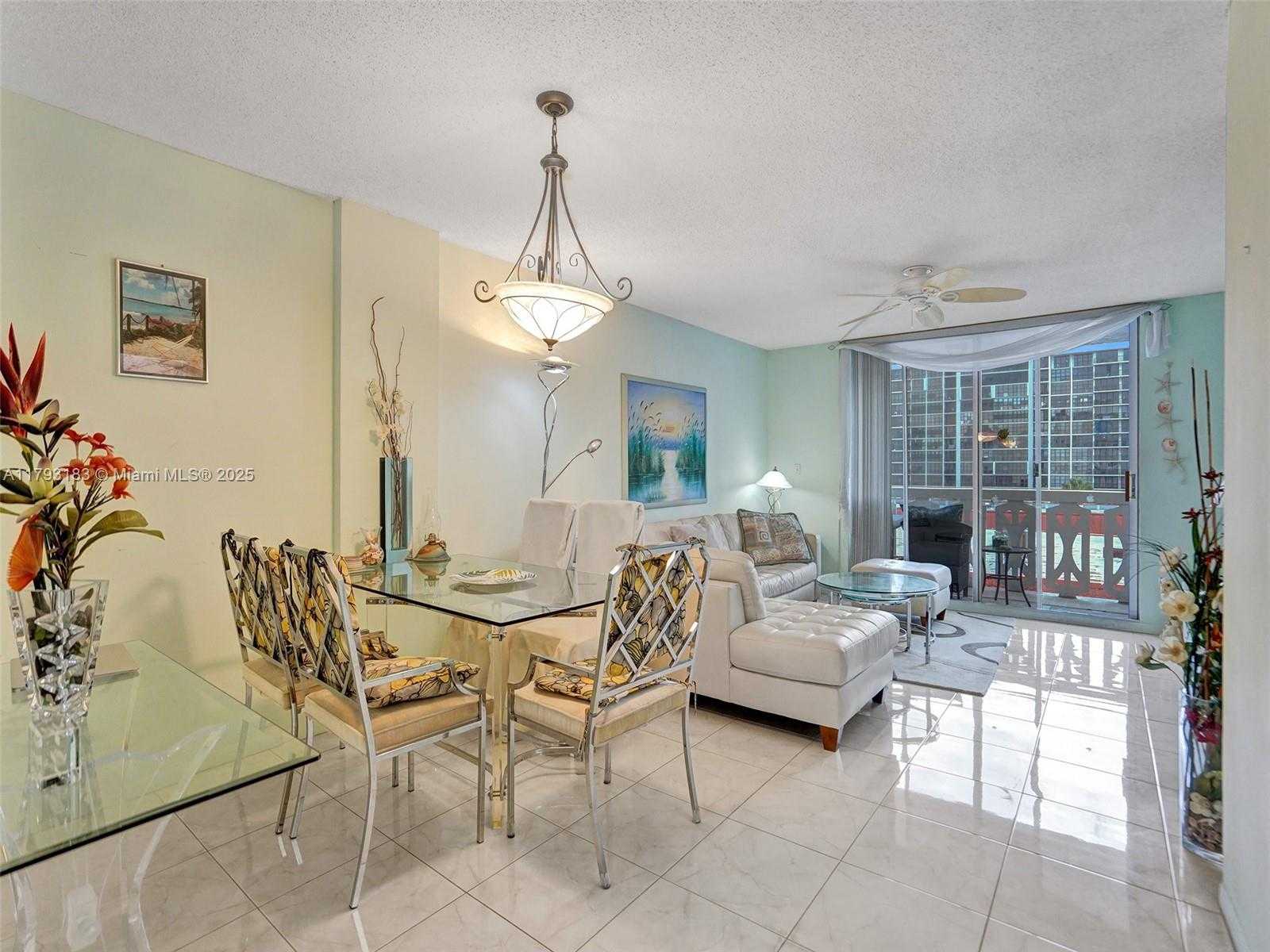 Small Image of 3113 SOUTH OCEAN DRIVE #603, Hallandale Beach Number 1