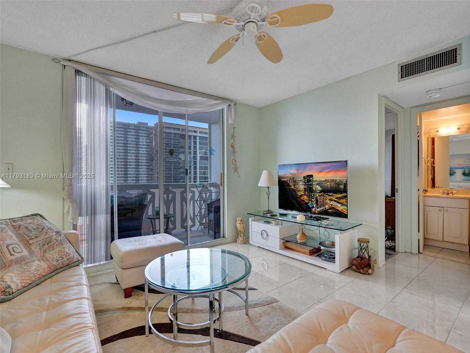 Small Image of 3113 SOUTH OCEAN DRIVE #603, Hallandale Beach Number 13