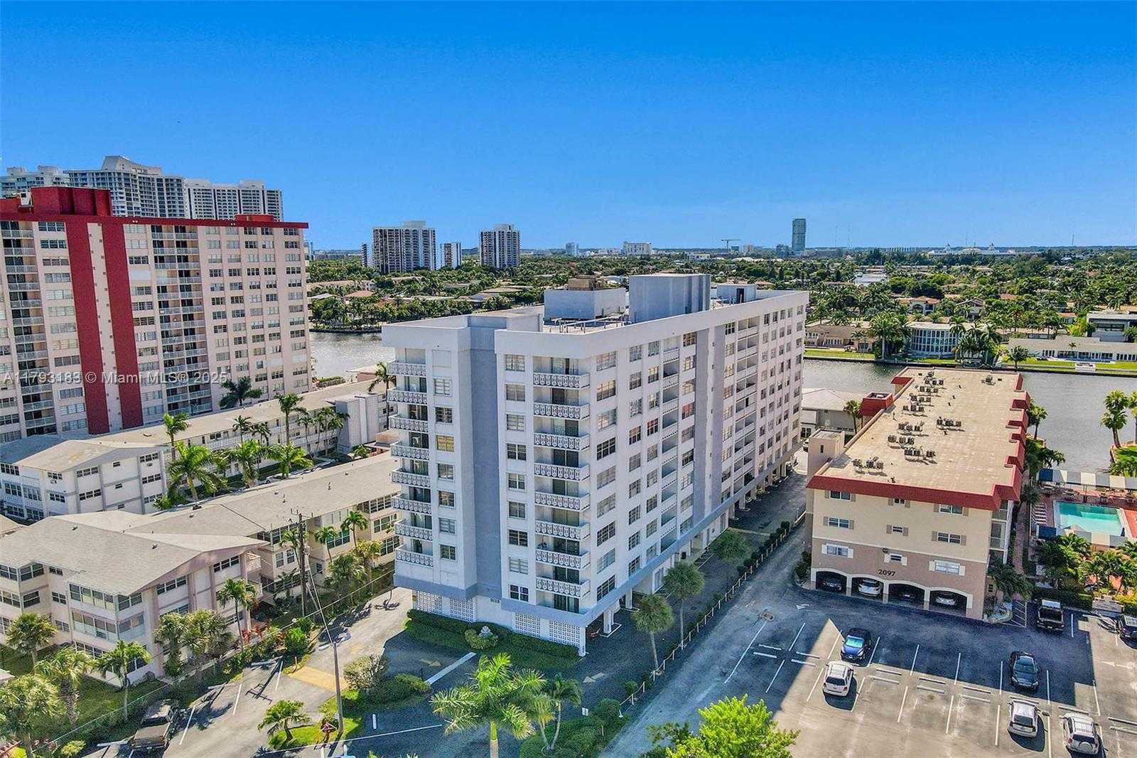Small Image of 3113 SOUTH OCEAN DRIVE #603, Hallandale Beach Number 24