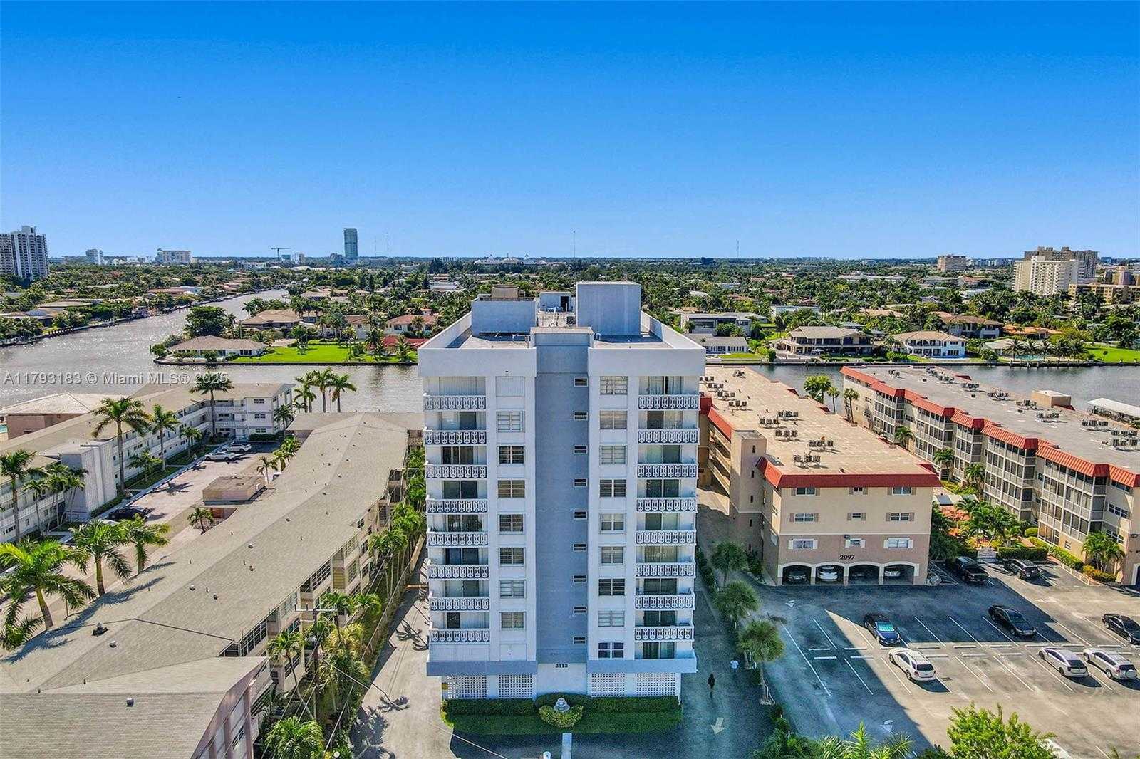 Small Image of 3113 SOUTH OCEAN DRIVE #603, Hallandale Beach Number 25