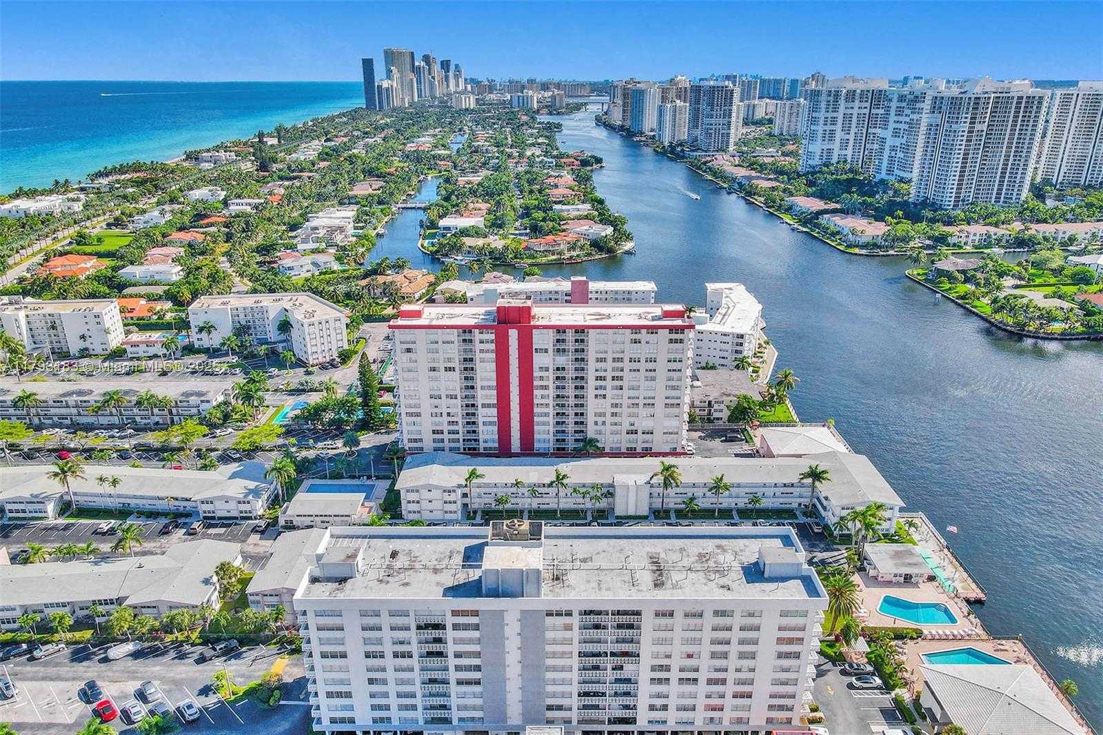 Small Image of 3113 SOUTH OCEAN DRIVE #603, Hallandale Beach Number 38