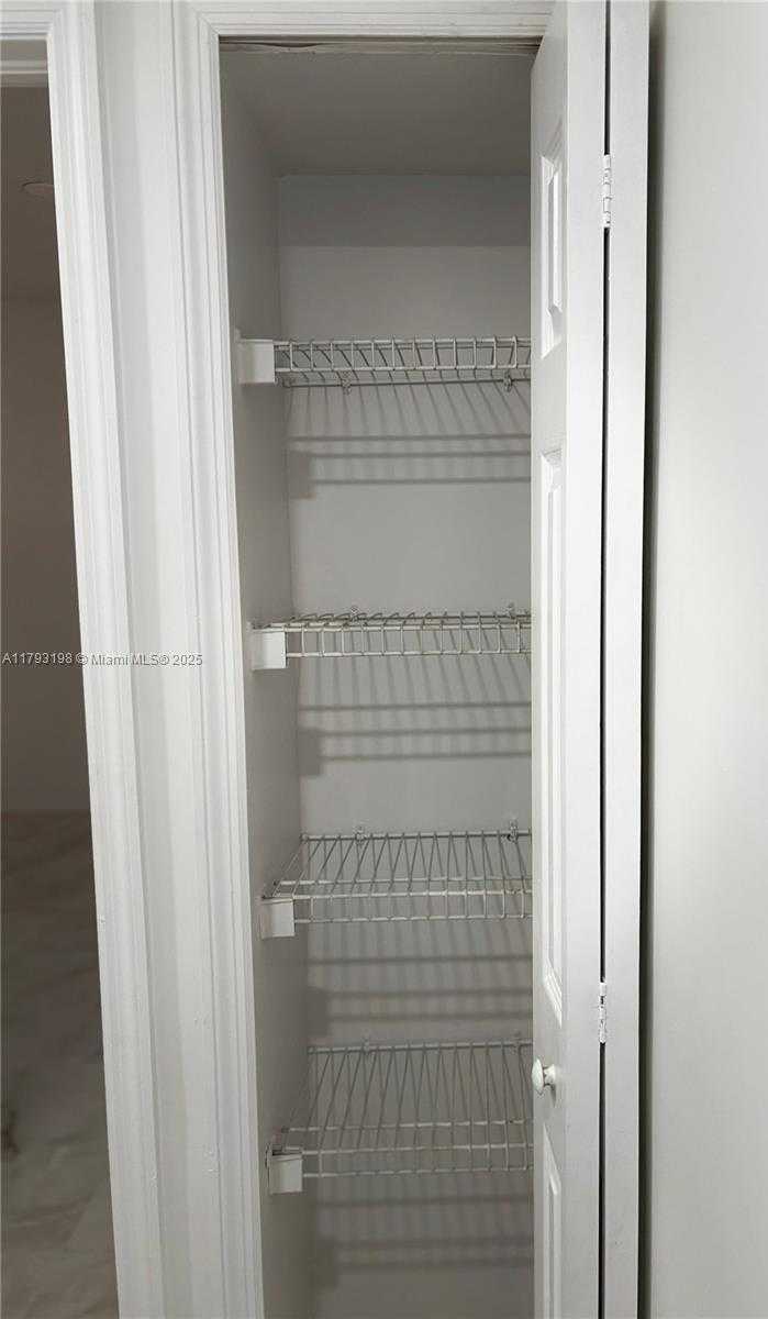 Small Image of 15345 SOUTH WEST 119TH LN, Miami Number 19