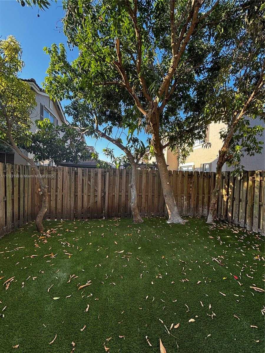 Small Image of 15345 SOUTH WEST 119TH LN, Miami Number 42
