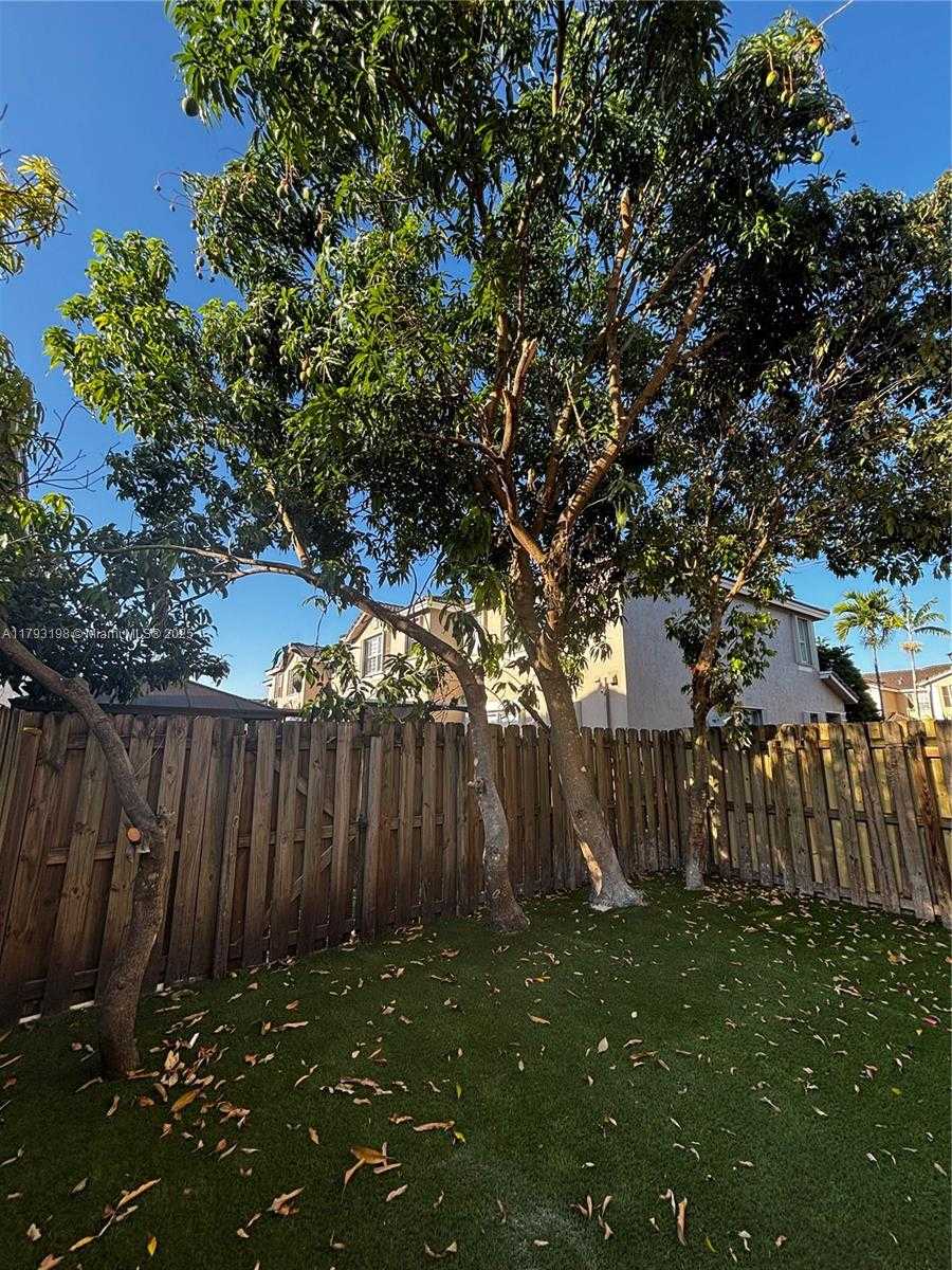 Small Image of 15345 SOUTH WEST 119TH LN, Miami Number 44