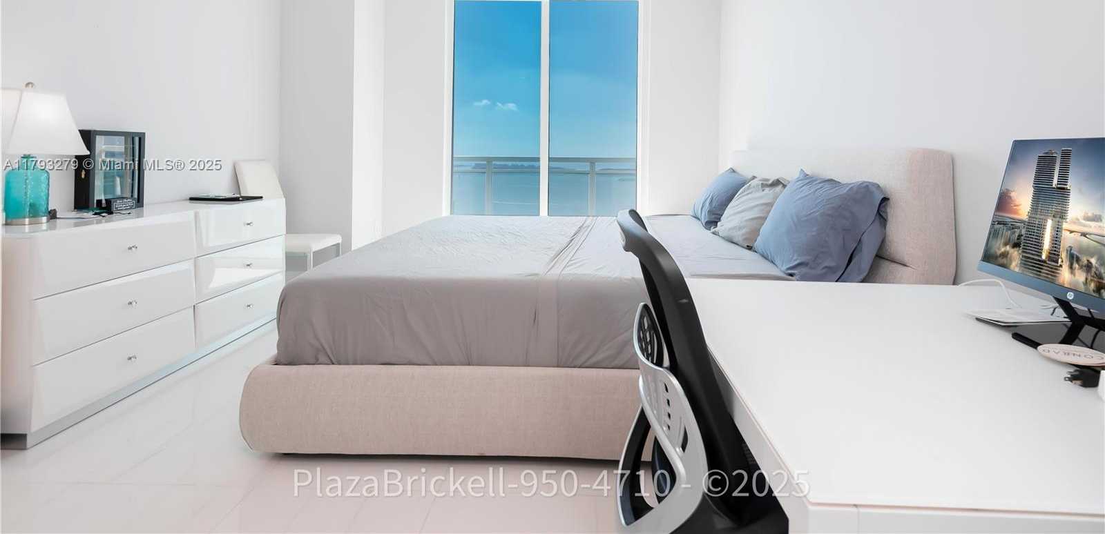 Small Image of 950 BRICKELL BAY DR #4710, Miami Number 24