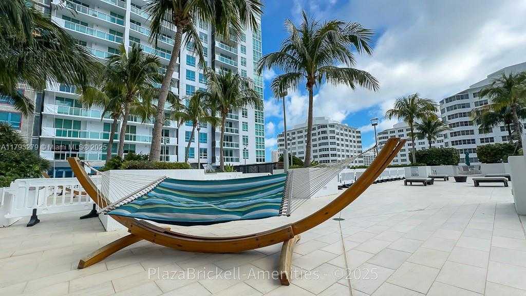 Small Image of 950 BRICKELL BAY DR #4710, Miami Number 37
