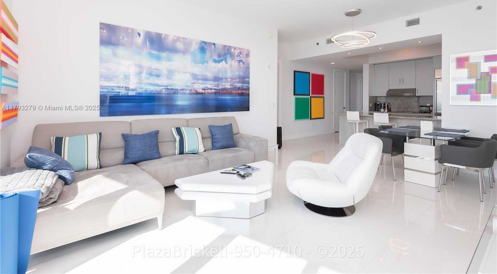 Small Image of 950 BRICKELL BAY DR #4710, Miami Number 4