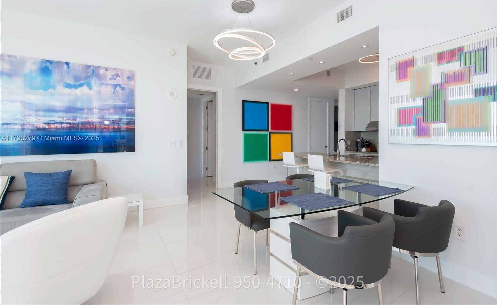 Small Image of 950 BRICKELL BAY DR #4710, Miami Number 8