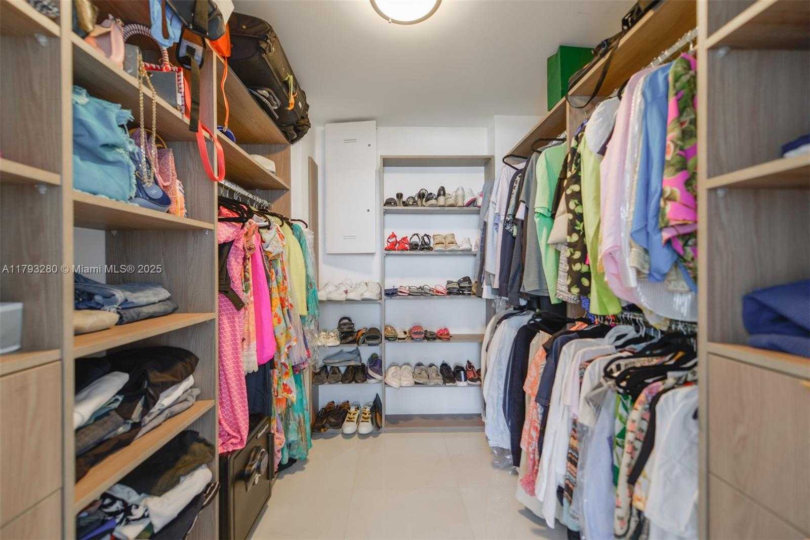 Small Image of 10275 COLLINS AVE #731, Bal Harbour Number 13