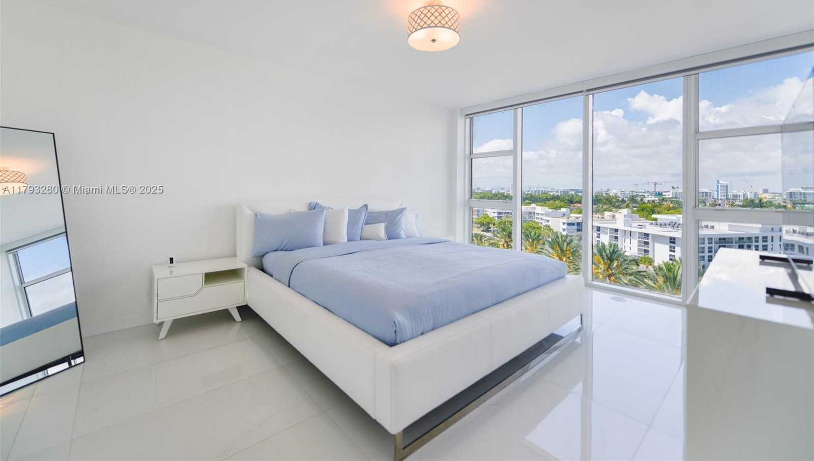 Small Image of 10275 COLLINS AVE #731, Bal Harbour Number 9