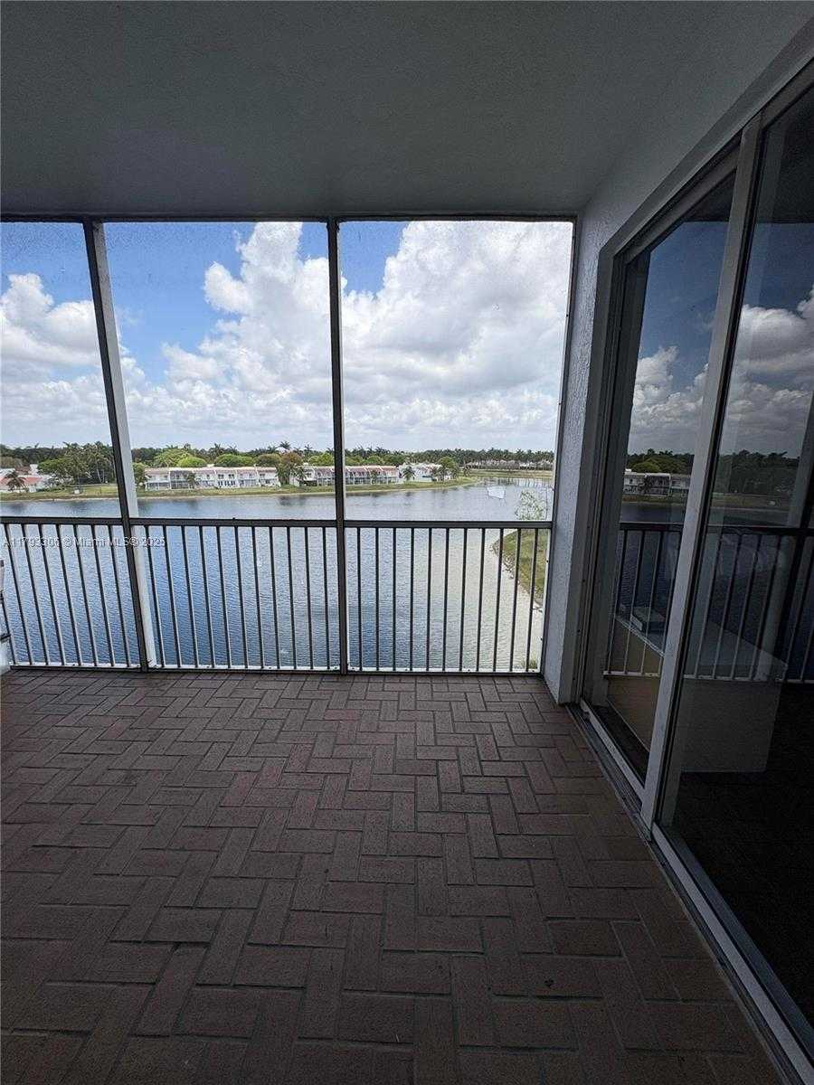 Small Image of 10730 NORTH WEST 66TH ST #512, Doral Number 12