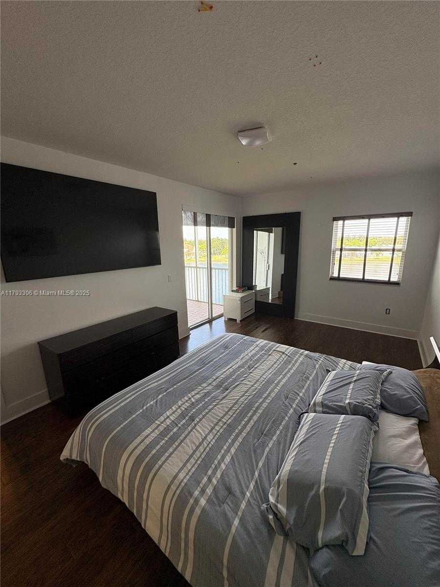Small Image of 10730 NORTH WEST 66TH ST #512, Doral Number 14