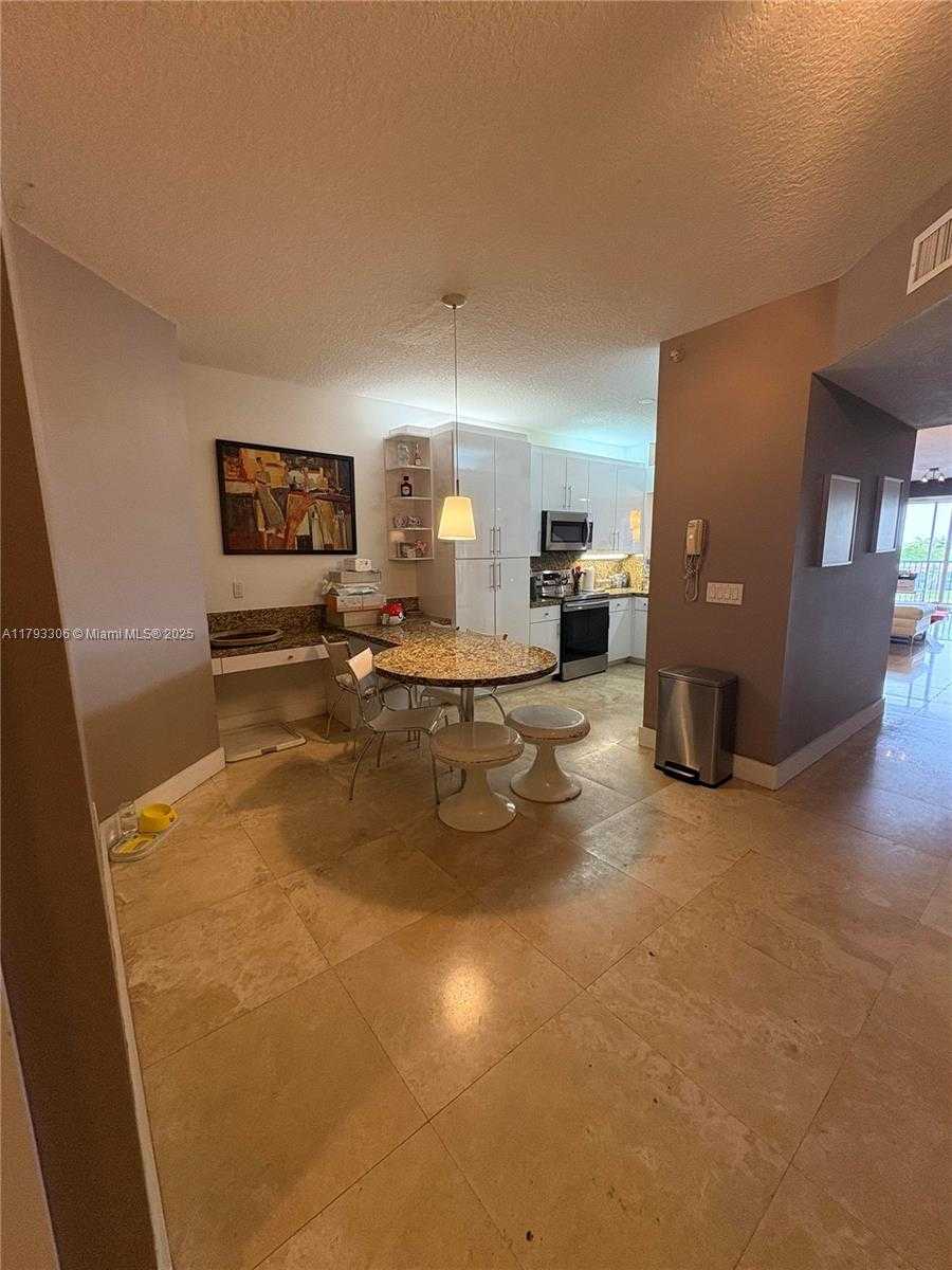 Small Image of 10730 NORTH WEST 66TH ST #512, Doral Number 3