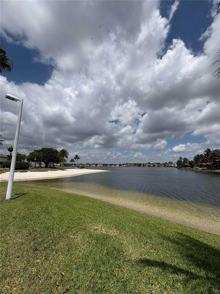 Small Image of 10730 NORTH WEST 66TH ST #512, Doral Number 32