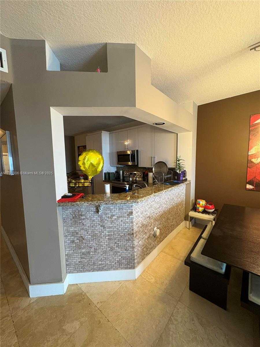 Small Image of 10730 NORTH WEST 66TH ST #512, Doral Number 9
