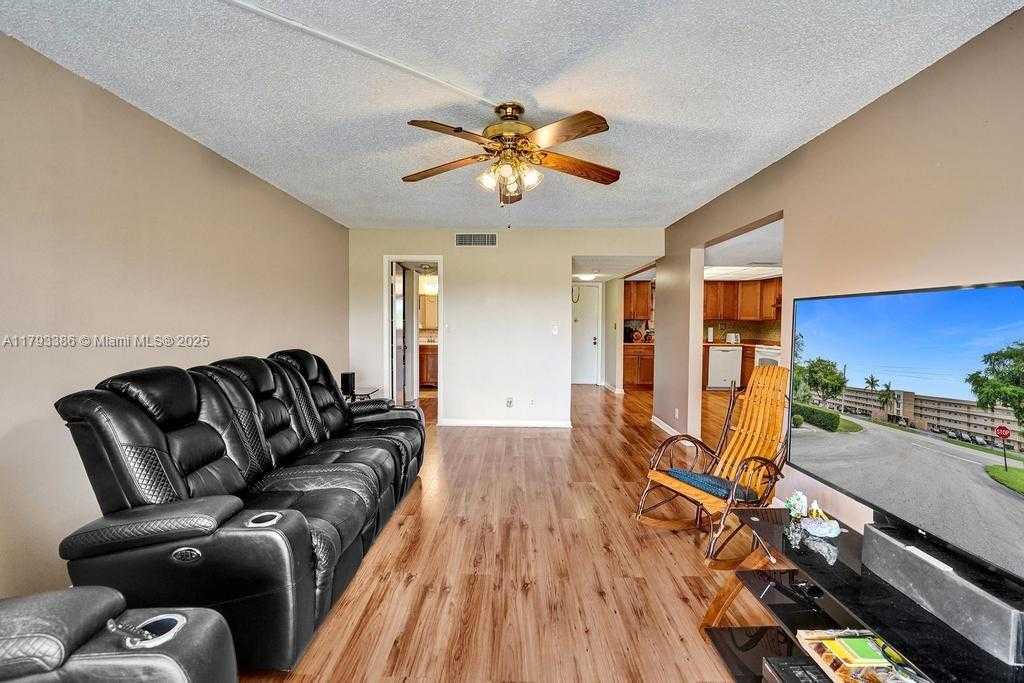 Small Image of 5100 SOUTH WEST 90TH AVE #208, Cooper City Number 11