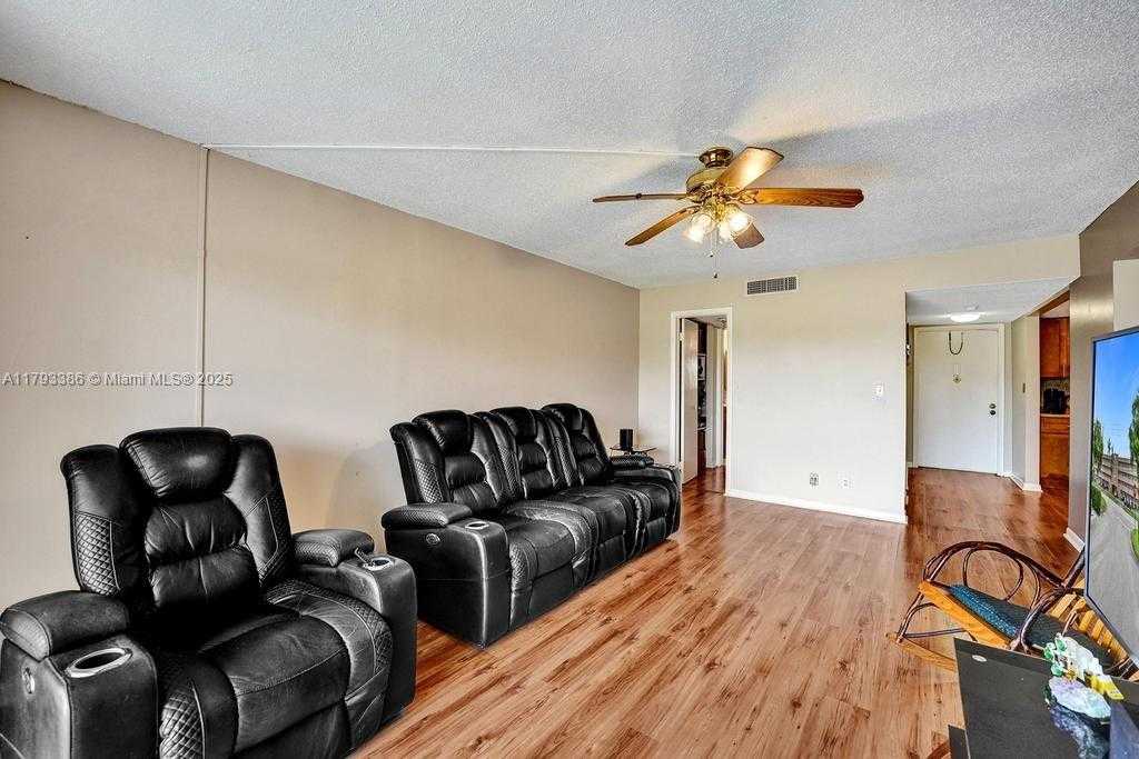 Small Image of 5100 SOUTH WEST 90TH AVE #208, Cooper City Number 13