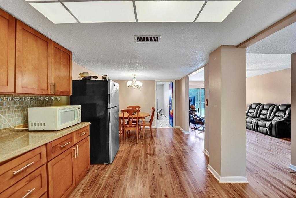 Small Image of 5100 SOUTH WEST 90TH AVE #208, Cooper City Number 27
