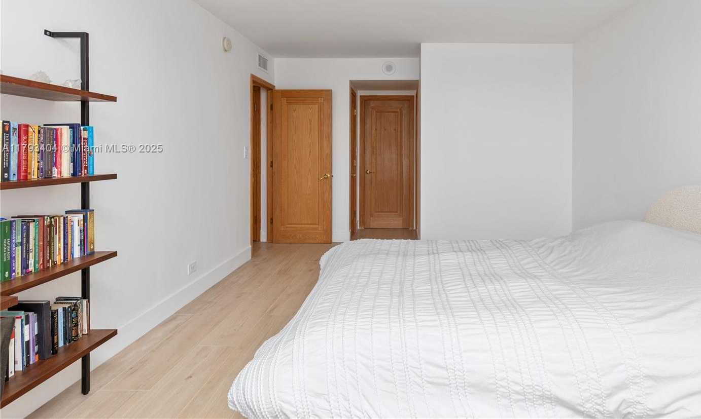 Small Image of 251 174TH ST #1219, Sunny Isles Beach Number 28