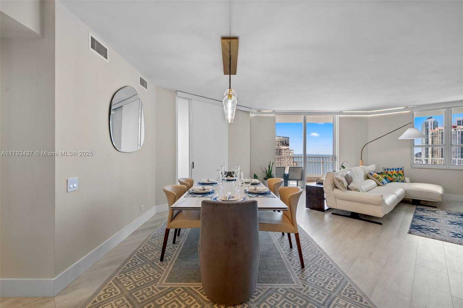 Small Image of 701 BRICKELL KEY BLVD #1812, Miami Number 7