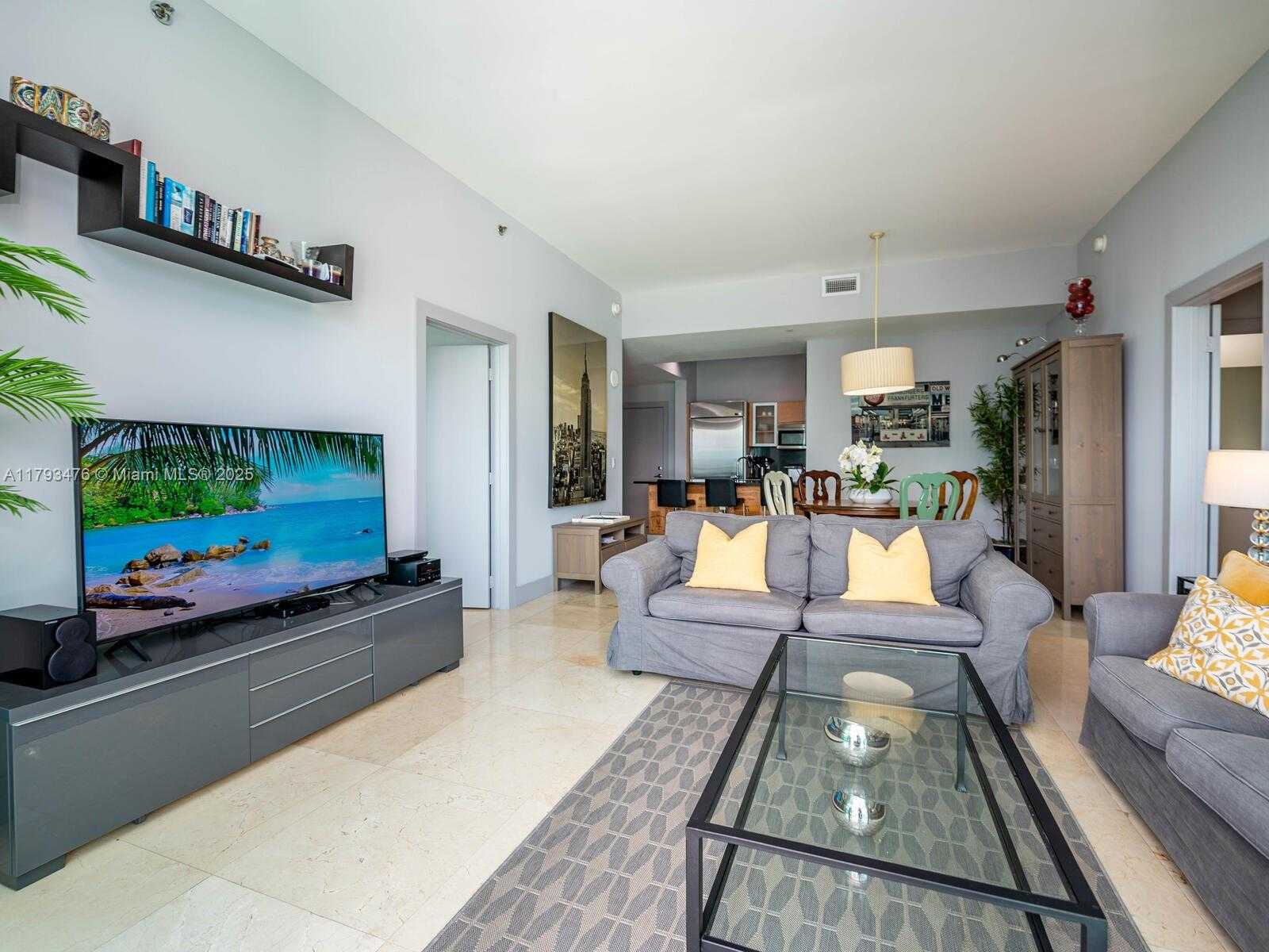 Small Image of 950 BRICKELL BAY DR #4104, Miami Number 12