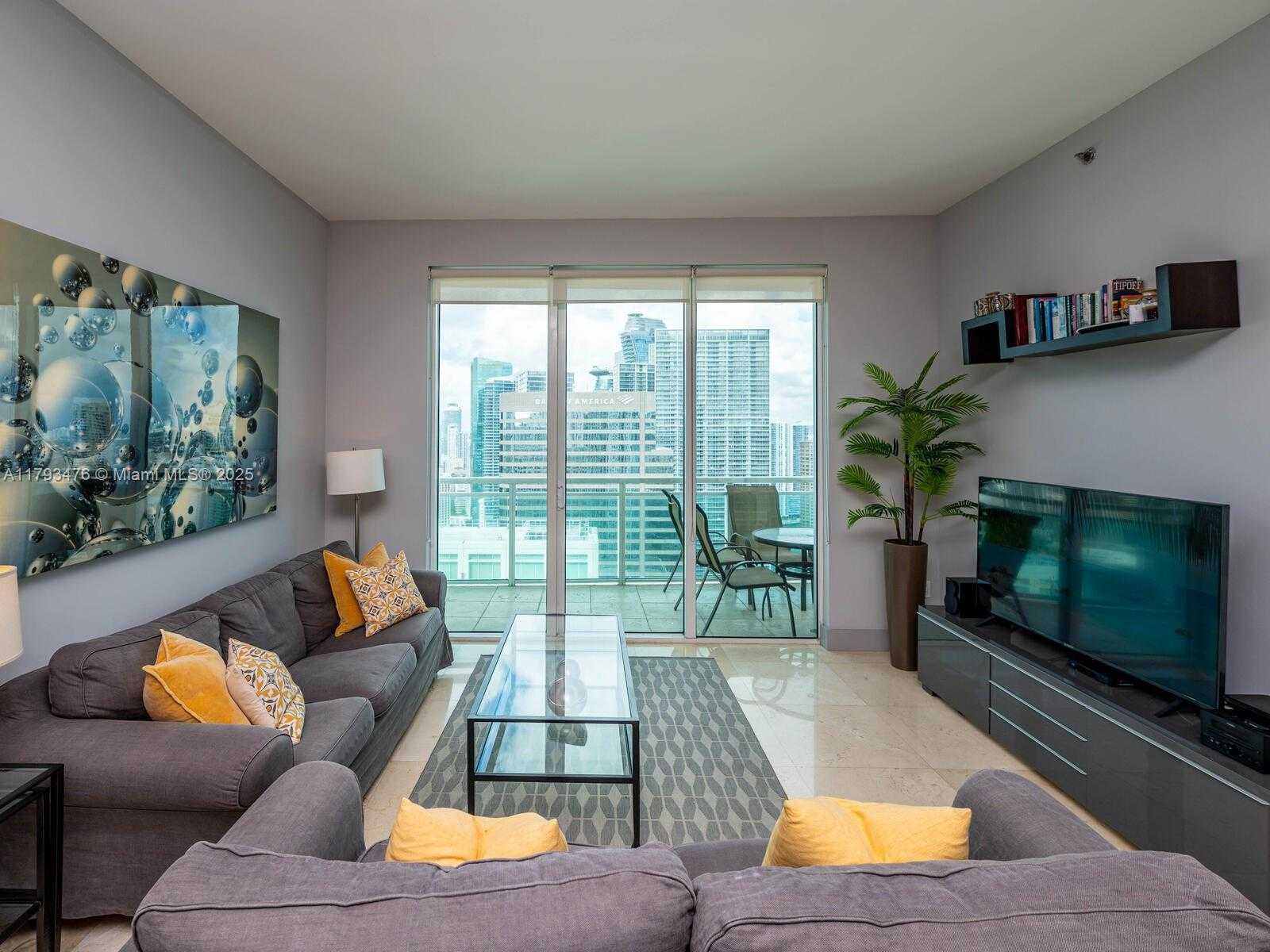 Small Image of 950 BRICKELL BAY DR #4104, Miami Number 14