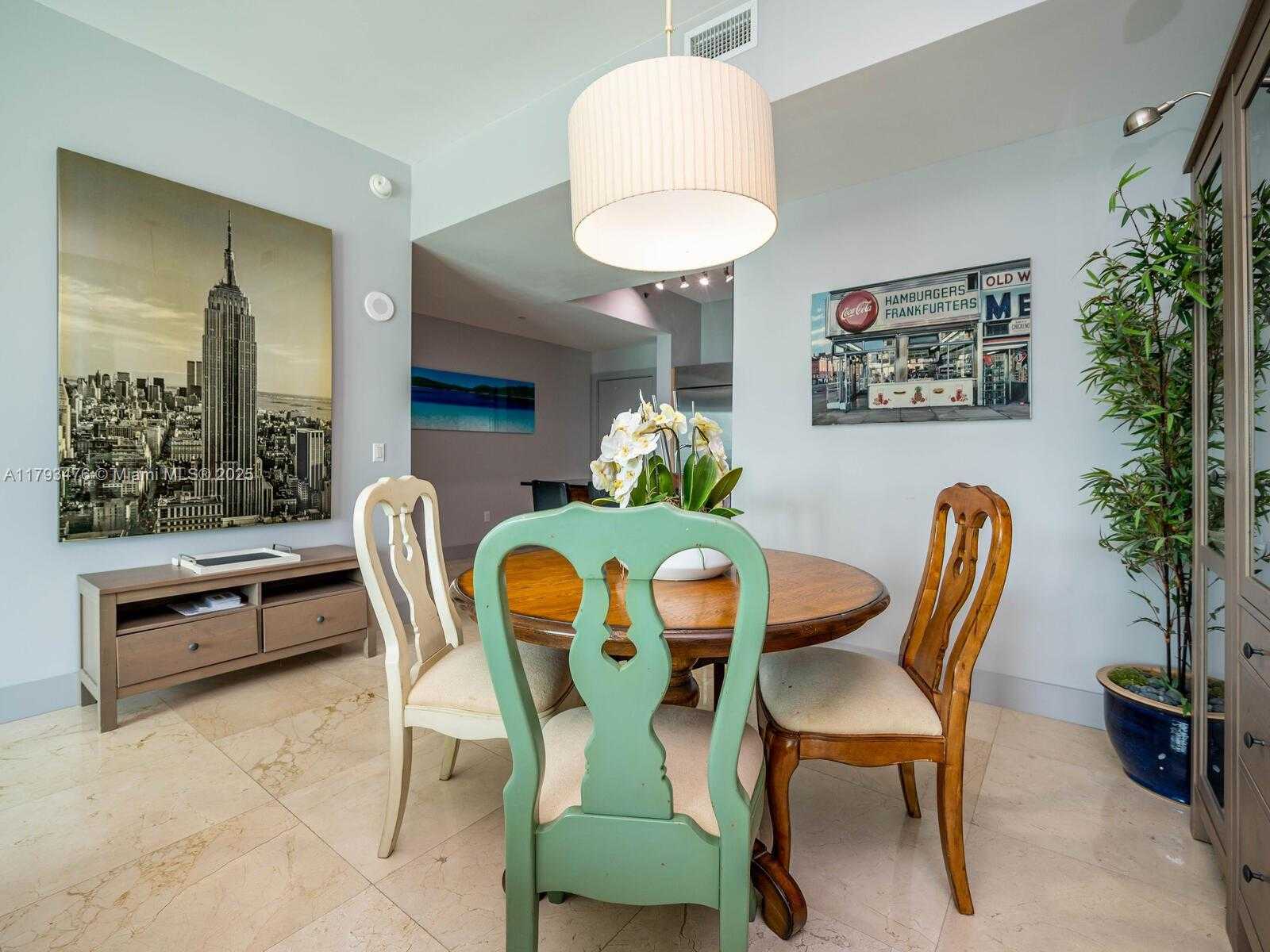 Small Image of 950 BRICKELL BAY DR #4104, Miami Number 18