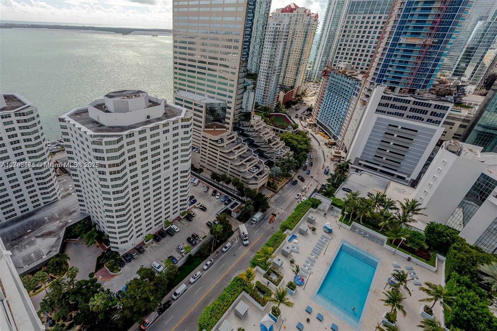 Small Image of 950 BRICKELL BAY DR #4104, Miami Number 33